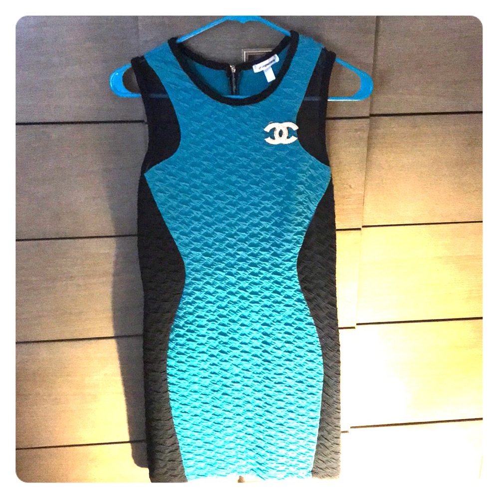 Sexy sleeveless dress.